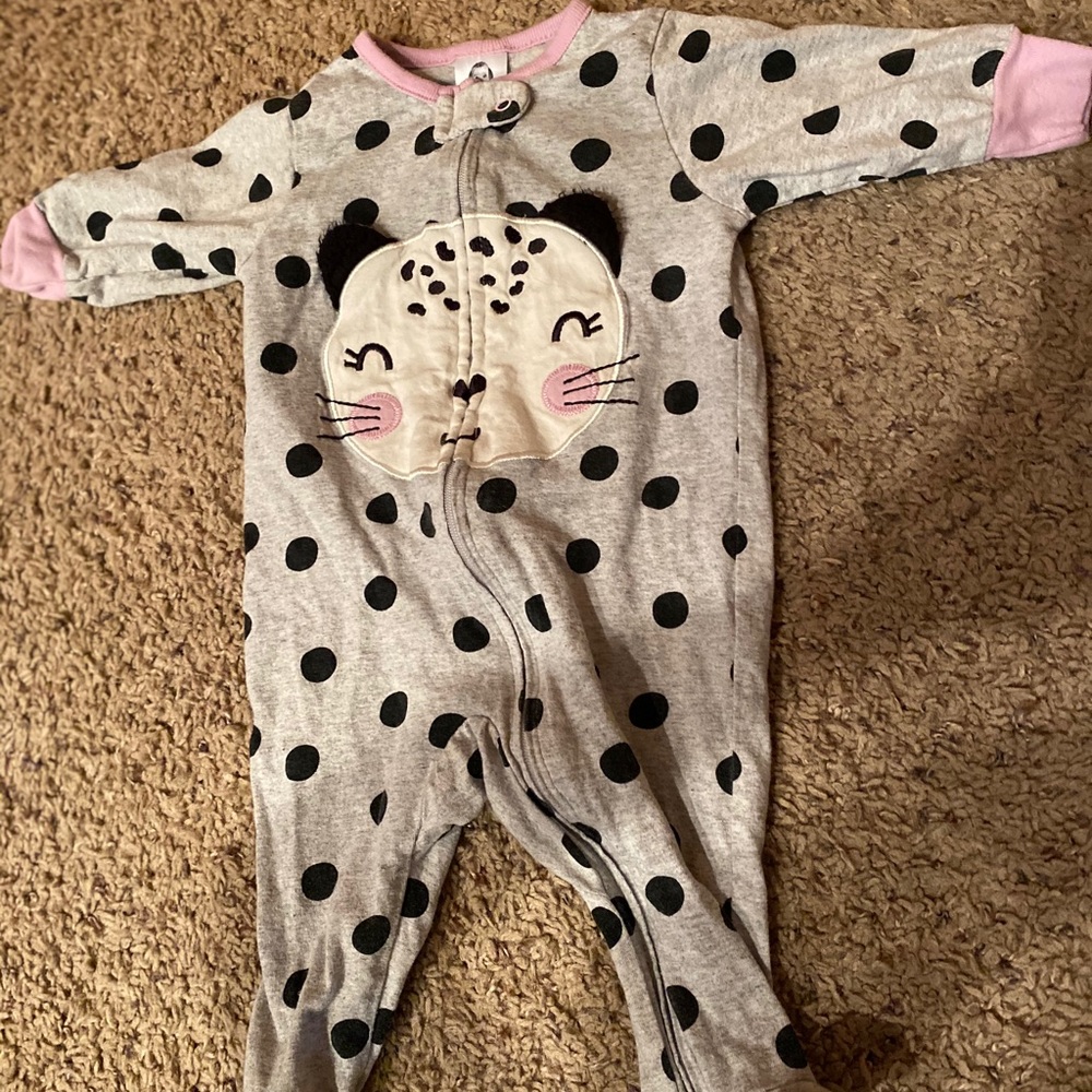 0-3 month footie pajamas